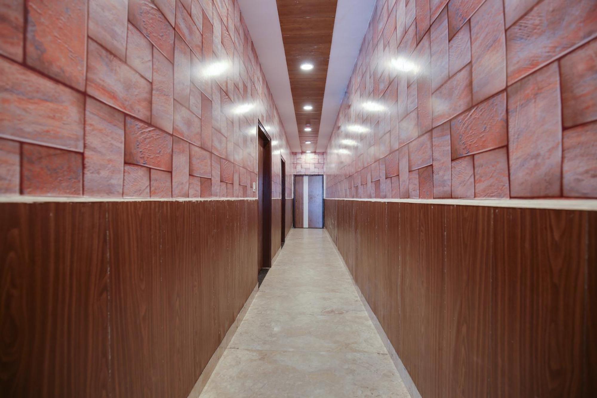 Hotel O Av Continental Zirakpur Extérieur photo